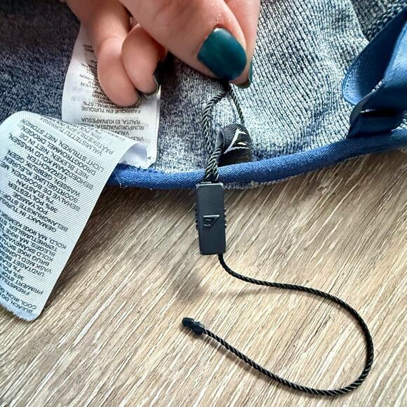 NEW Gymshark Navy Marl/Light Gray Flex Strappy Sports Bra Women's Size Medium - Picture 7 of 12